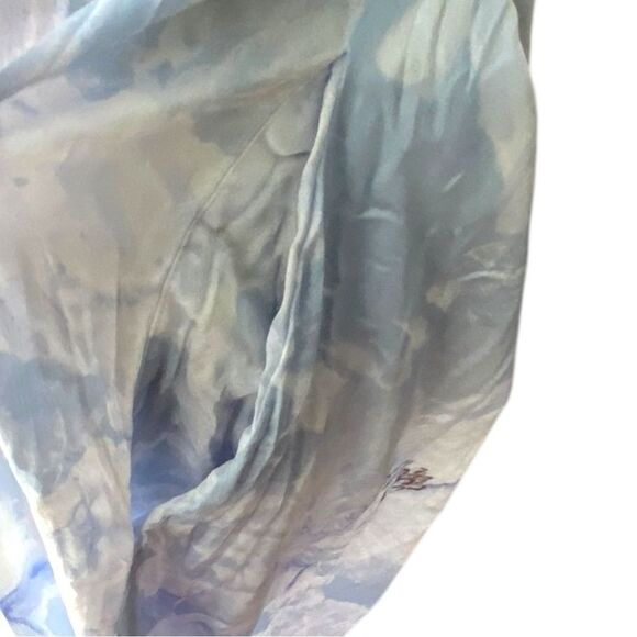 Vince Painted Magnolia V-Neck Midi Dress in Size XL - Picture 13 of 15